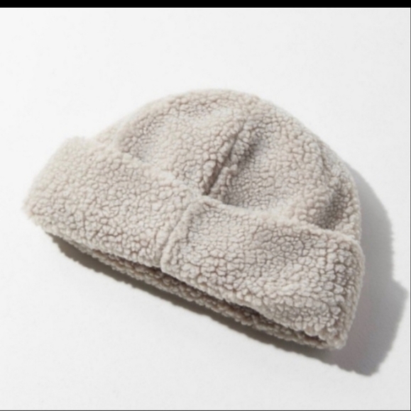 NWT Adidas Nova Off-White Beanie Hat